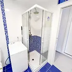 Elegant 1bdr Bright Flat With Pool טורמולינוס