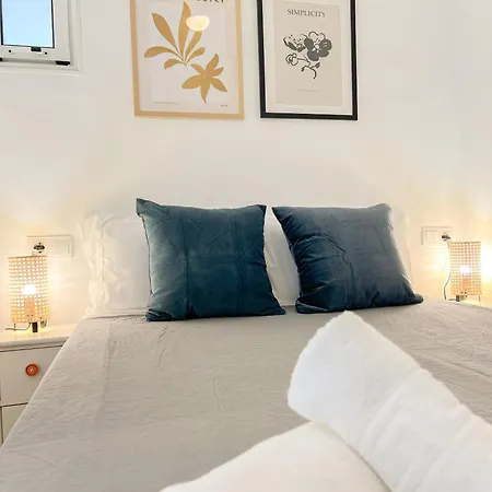 דירה Elegant 1bdr Bright Flat With Pool *