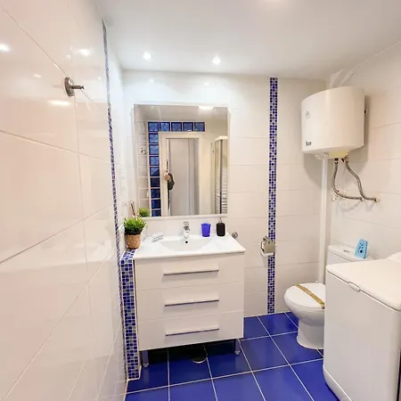 Elegant 1bdr Bright Flat With Pool Apartment *