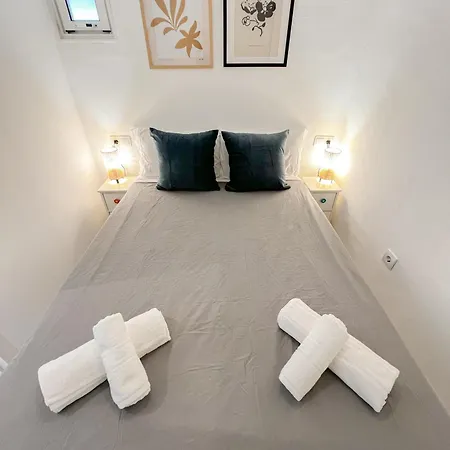 Apartment Elegant 1bdr Bright Flat With Pool